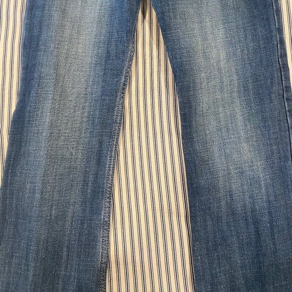 Boys Wrangler 20X Jeans - Picture 2 of 4